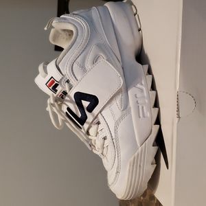 Fila tennis shoes